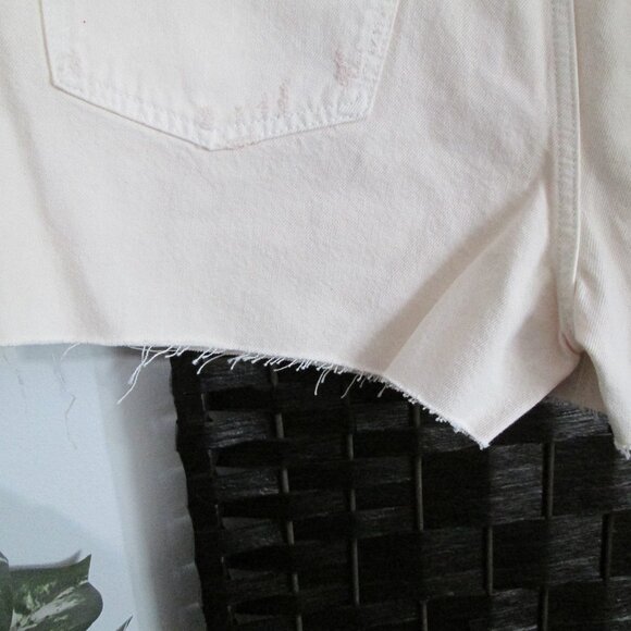 RE/DONE 50s Cutoffs in Vintage White Denim Shorts Sz 31 NWT - Picture 9 of 11